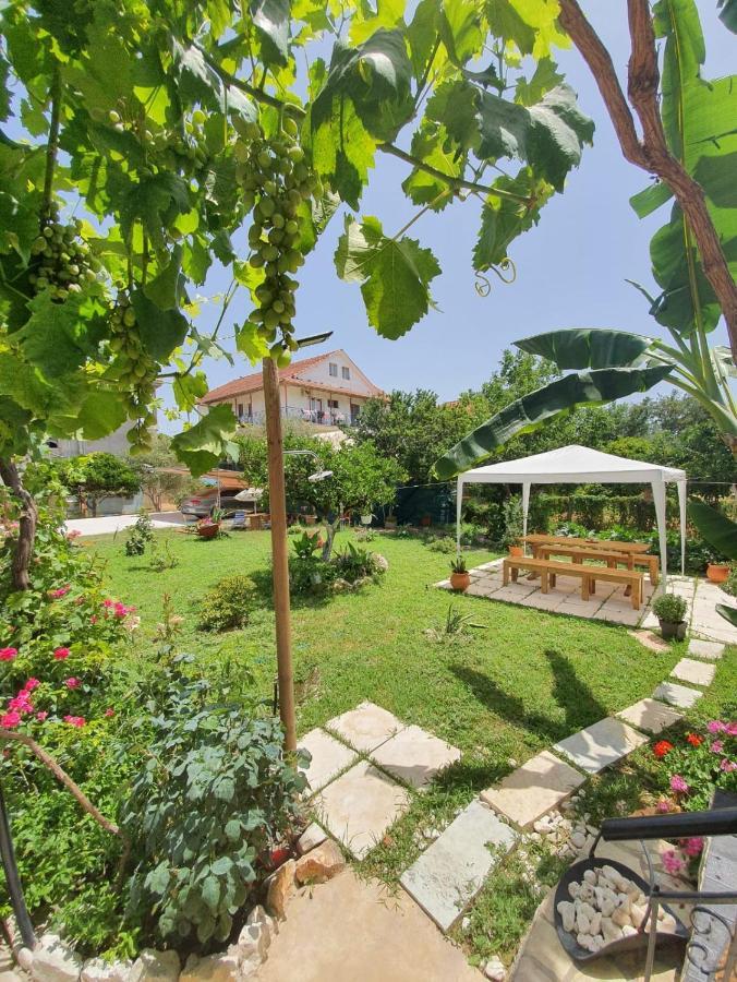 Liovore Appartement *